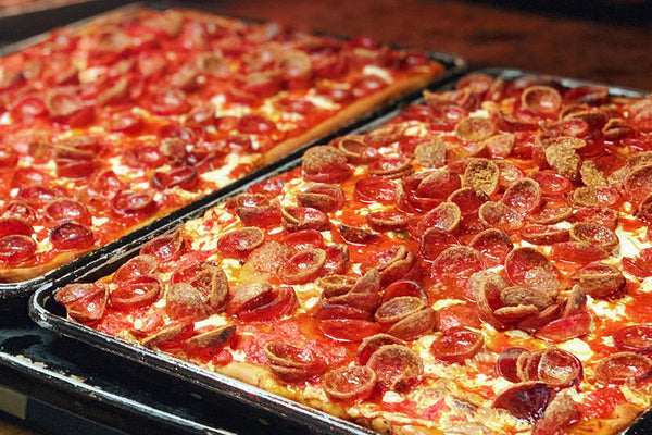 Village Square Pizza - service preview